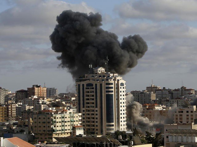اسرائیل کی بمباری میں اسلامی یونیورسٹی کی عمارت تباہ، شہادتیں 217 ہوگئیں