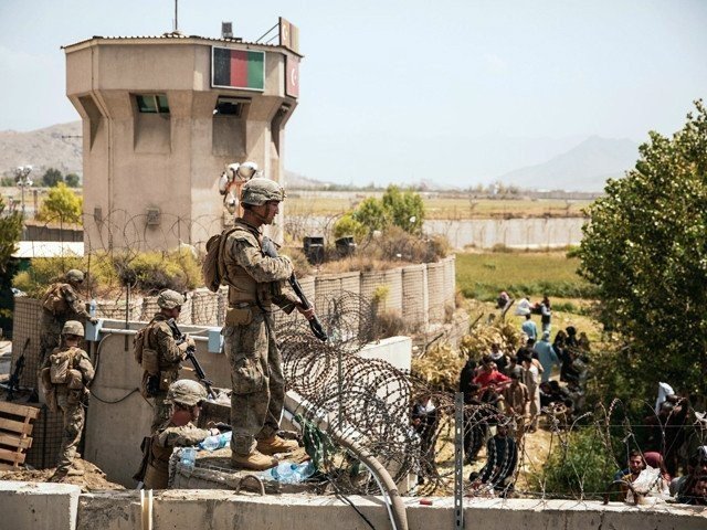 امریکی فوج کے کابل سے انخلا کی تاریخ میں توسیع نہیں ہوگی، طالبان نے خبردار کردیا