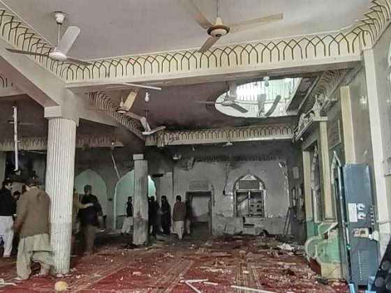 پشاور قصہ خوانی بازار کی مسجد میں نماز جمعہ کے دوران خودکش حملہ، 56 افراد شہید