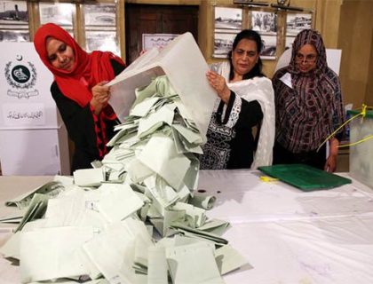 آزاد کشمیر میں بلدیاتی انتخابات کا پہلامرحلہ مکمل، پی ٹی آئی نے میدان مار لیا