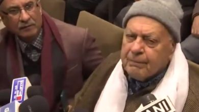 بھارت میں مسلمان خود کو غیر محفوظ سمجھتے ہیں ، فارو ق عبداللہ